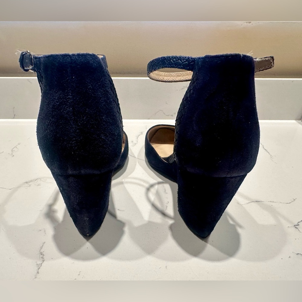 Cole Haan Navy Blue Suede Ankle-Strap Wedge Heels- size 8 - Picture 5 of 6